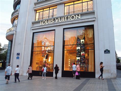 louis vuitton paris france